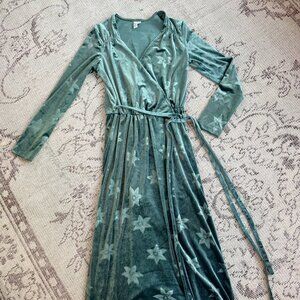 Green Velvet Wrap Dress & Other Stories Sz 2